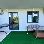 Next Апартаменты *